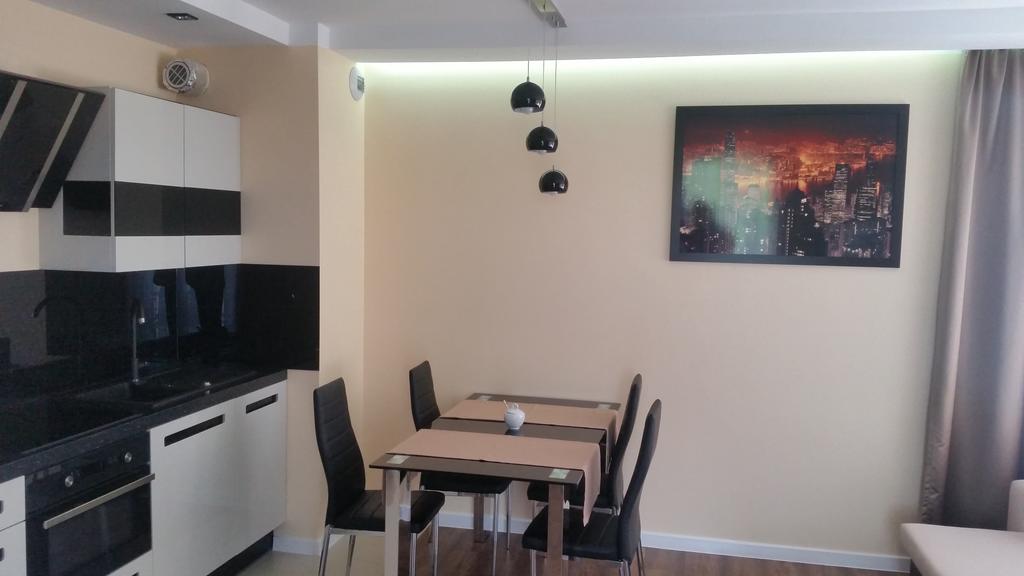 Apartament Wilga Park Krakow Luaran gambar
